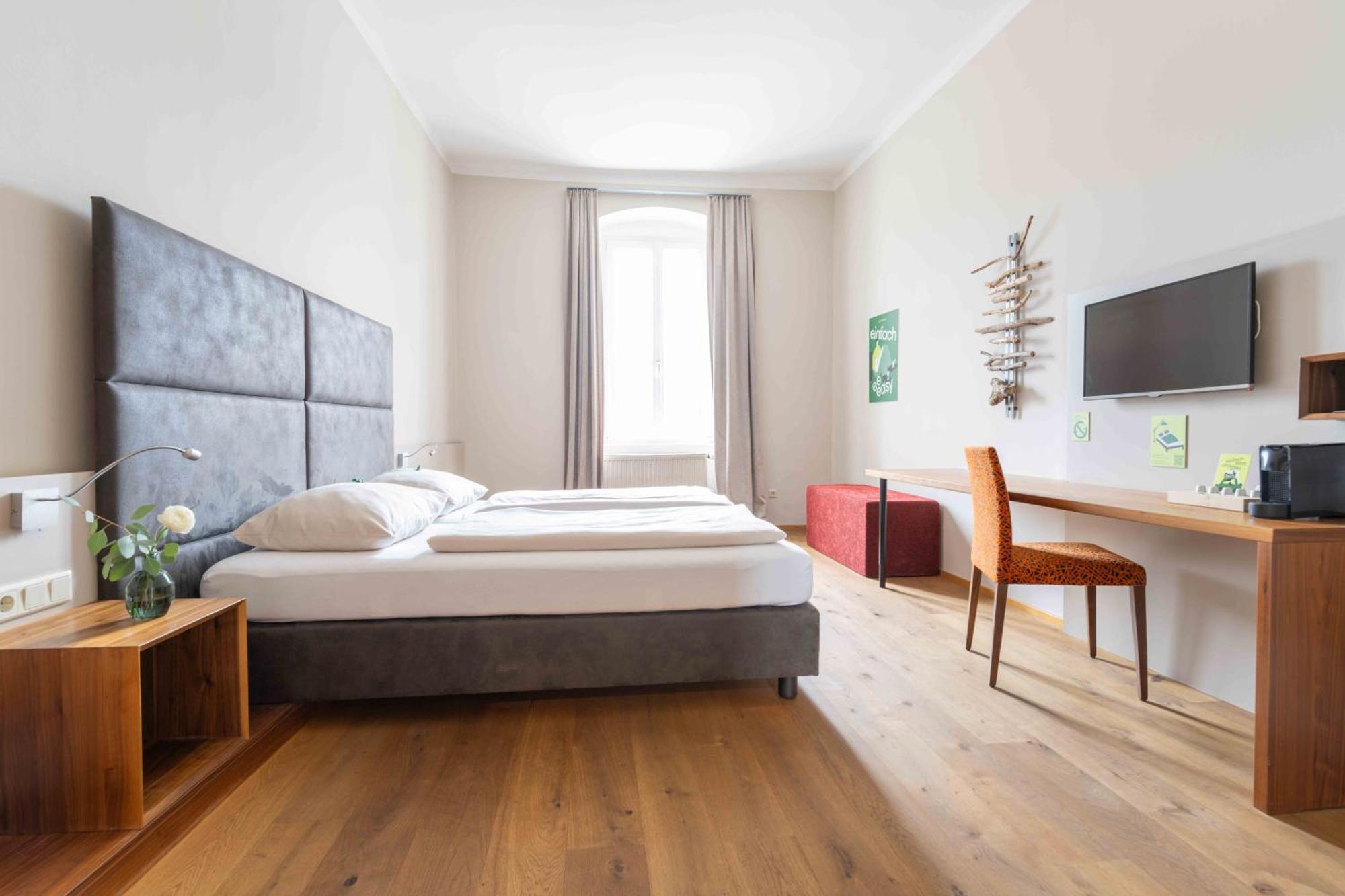 Eee Hotel بيرغ المظهر الخارجي الصورة